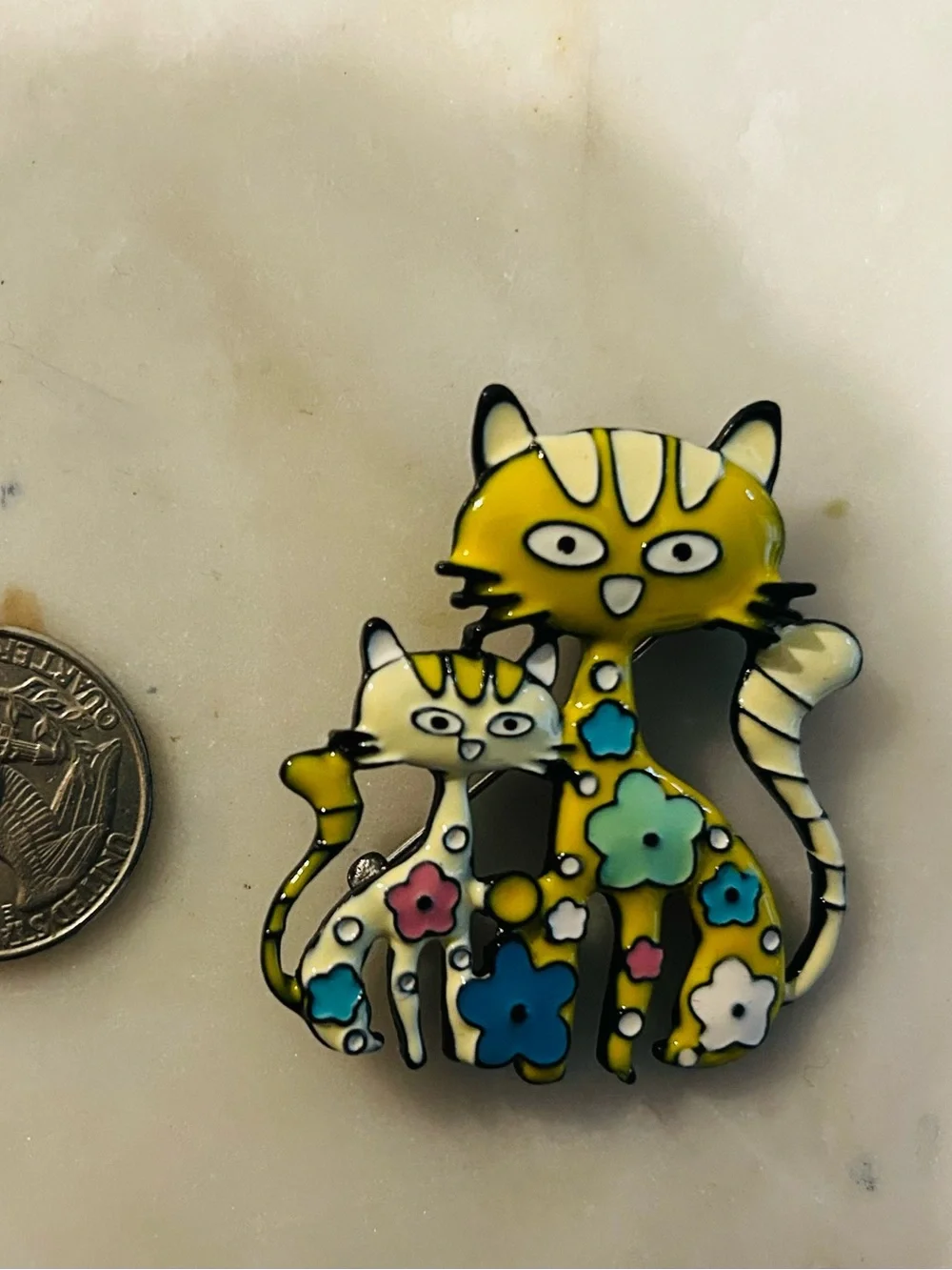 Private Label Yellow Floral Cat Duo Enamel Pin